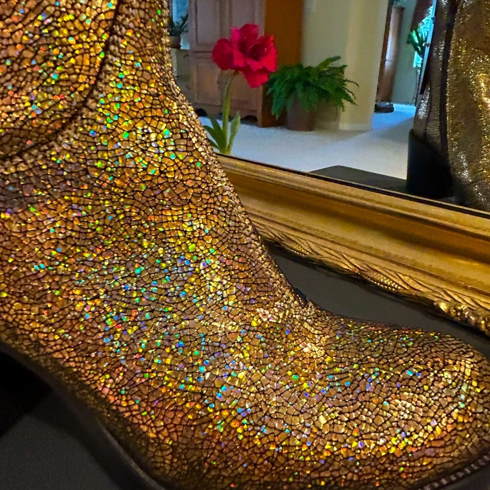Alexander Hotto Italian gold sparkle ankle booties size 39(8 1/2) - Picture 8 of 10